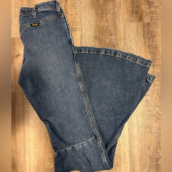 Wrangler Trousers - Picture 3 of 3